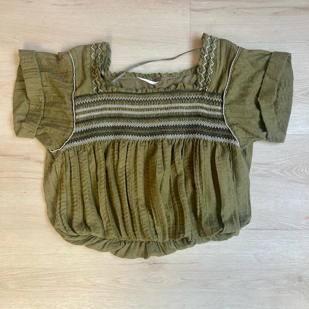 Free People Green Bubble Hem Top Size Small